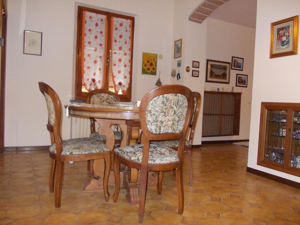 Casa Ricciardi Apartman Chianni Szoba fotó