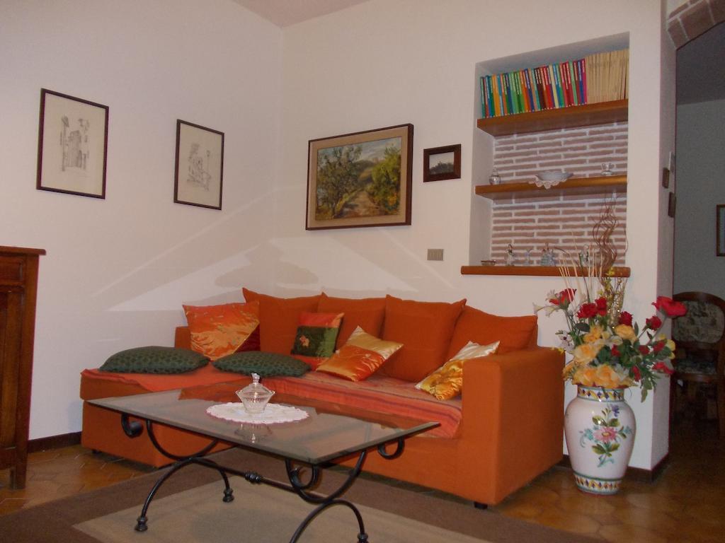 Casa Ricciardi Apartman Chianni Szoba fotó