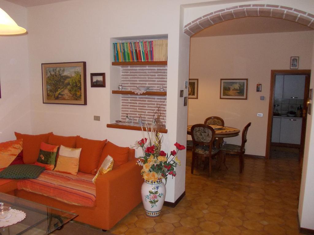 Casa Ricciardi Apartman Chianni Szoba fotó