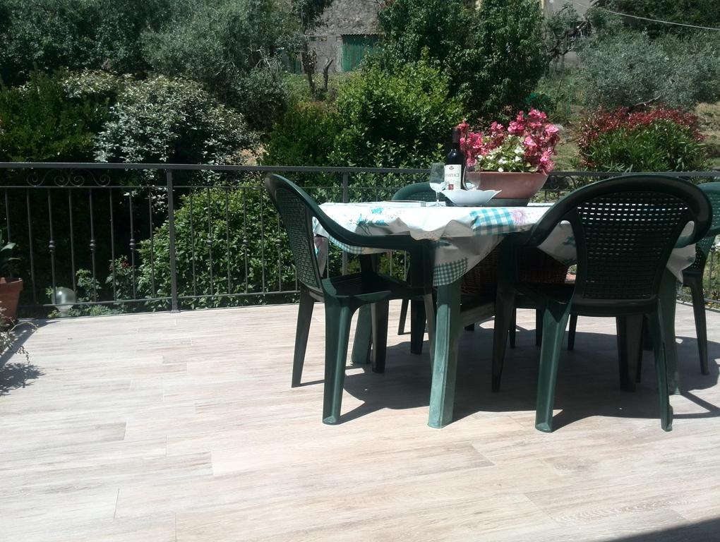 Casa Ricciardi Apartman Chianni Kültér fotó
